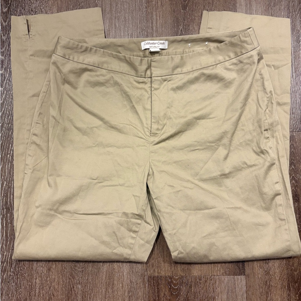 Coldwater Creek Wonen’s Khaki Chinos